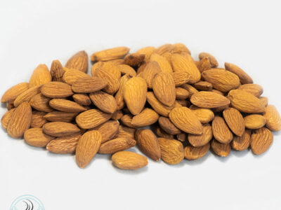 مغز بادام درختی خام ایرانی